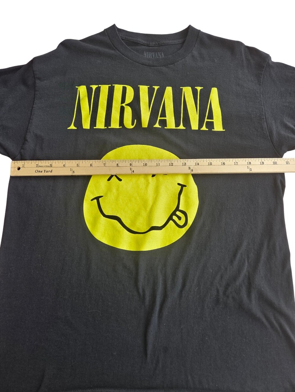 Nirvana Unisex T-Shirt Distressed Logo L - Picture 5 of 10